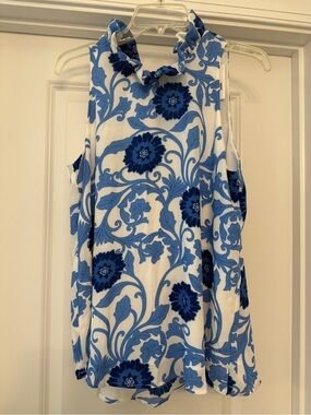 Gibson Hi Sugarplum Blue Floral Ruffle Neck Tank Top